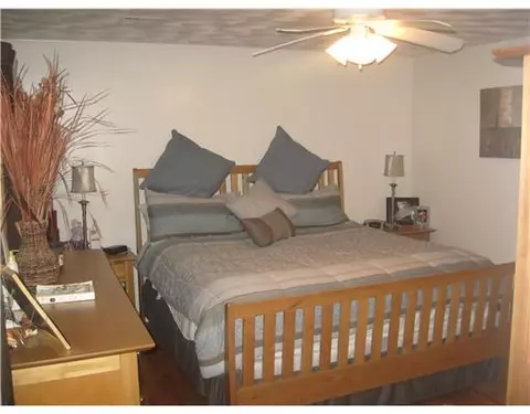 122 Park Ave, Woonsocket, RI 02895 photo 7