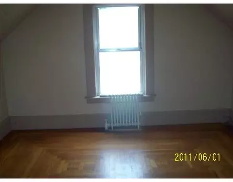 2148 Mendon Rd, Woonsocket, RI 02895 photo 10