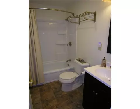 8 Lakeside Dr #L, Ledyard, CT 06339 photo 15