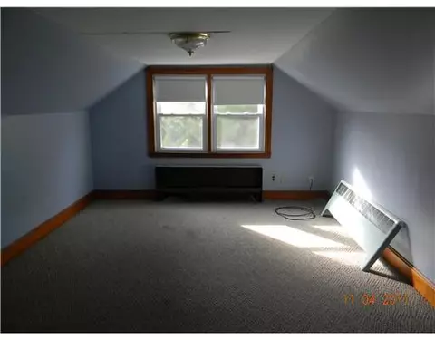 33 Everett St, Warren, RI 02885 photo 5