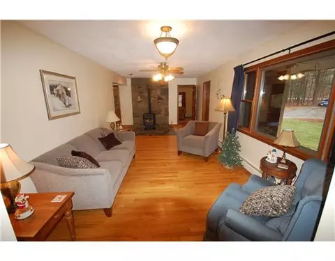 75 Tripps Corner Rd, Exeter, RI 02822 photo 9