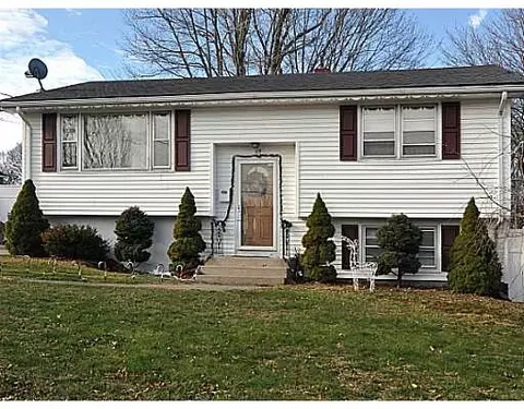 119 Linden Ave, Woonsocket, RI 02895 photo 1