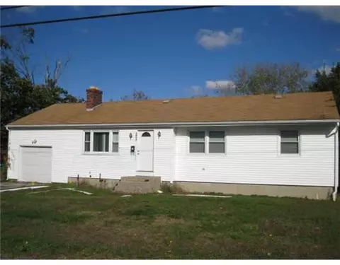 225 Third Ave, Warwick, RI 02888 photo 1