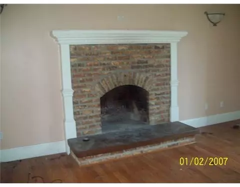 35 Bronco Hwy, Mapleville, RI 02839 photo 3