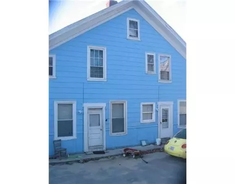 316 Park Ave, Woonsocket, RI 02895 photo 3