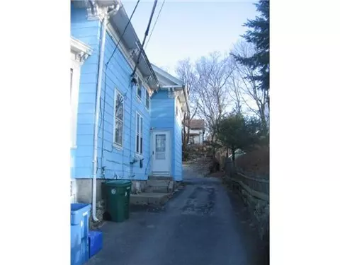 316 Park Ave, Woonsocket, RI 02895 photo 4