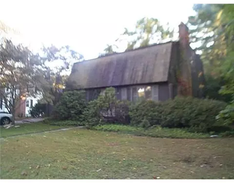 94 Main Ave, Warwick, RI 02886 photo 1