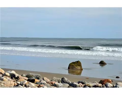 61 Indian Rd, Little Compton, RI 02837 photo 2
