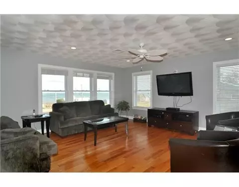 61 Indian Rd, Little Compton, RI 02837 photo 11