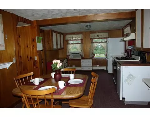 725 Ten Rod Rd, Exeter, RI 02822 photo 4