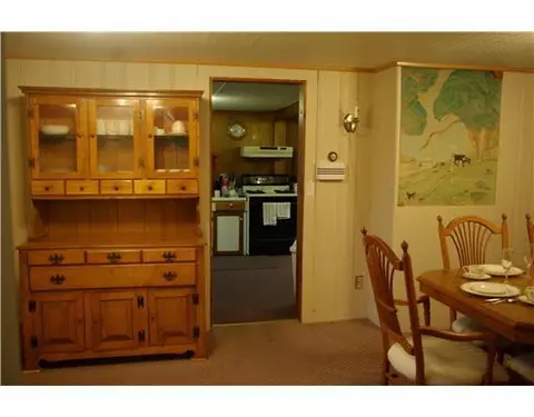 725 Ten Rod Rd, Exeter, RI 02822 photo 5