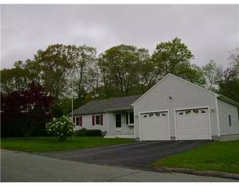 8 King St, Westerly, RI 02891 photo 2