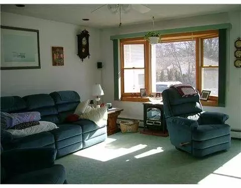 8 King St, Westerly, RI 02891 photo 6
