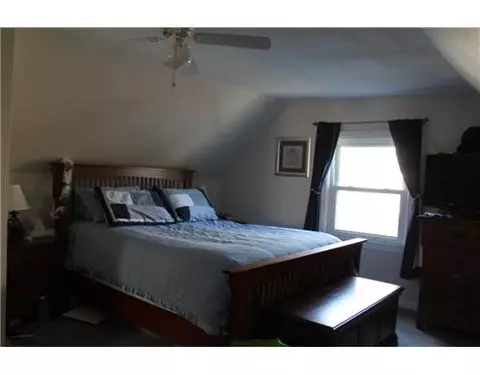 59 Pilgrim Dr, Warwick, RI 02888 photo 15