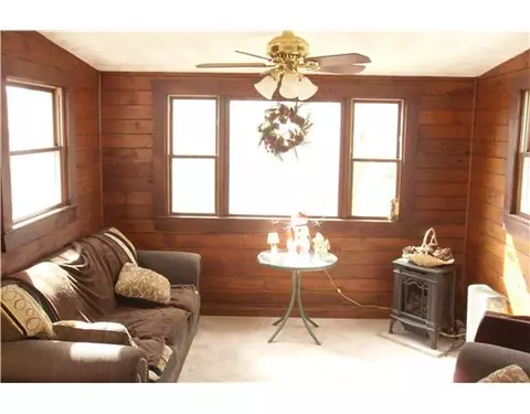 255 Armstrong Ave, Warwick, RI 02889 photo 2