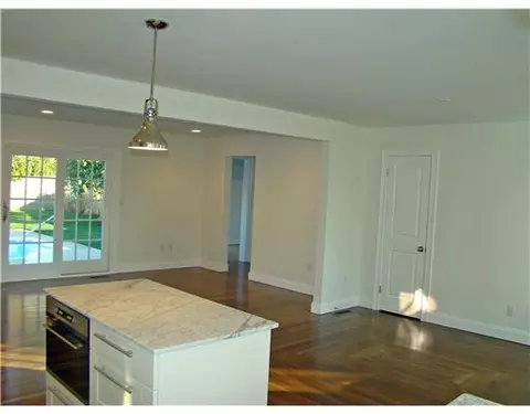 4 Odonnell Rd, Middletown, RI 02842 photo 12