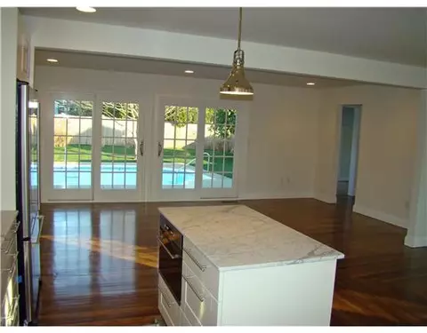 4 Odonnell Rd, Middletown, RI 02842 photo 10