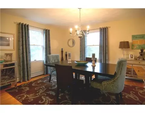 40 Shannon Rd, Exeter, RI 02822 photo 4