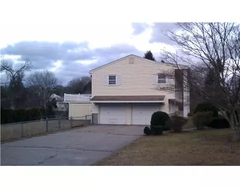 14 Shore Rd, Westerly, RI 02891 photo 2