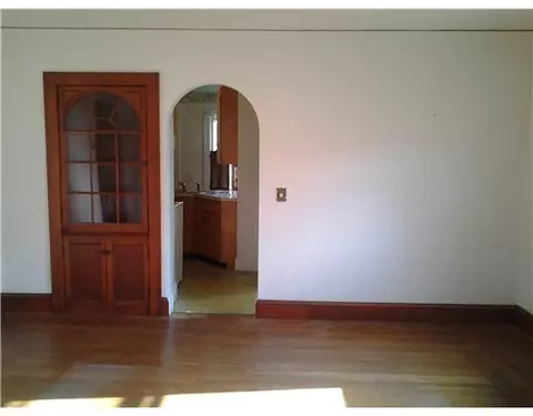 101 Tower St, Westerly, RI 02891 photo 8