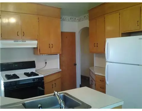 101 Tower St, Westerly, RI 02891 photo 4
