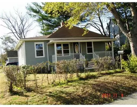 15 Bluff Ave, Warwick, RI 02889 photo 4