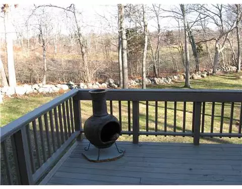 10 Wicklow Rd, Westerly, RI 02891 photo 12