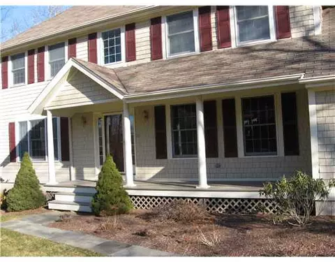 10 Wicklow Rd, Westerly, RI 02891 photo 3