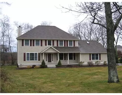10 Wicklow Rd, Westerly, RI 02891 photo 1