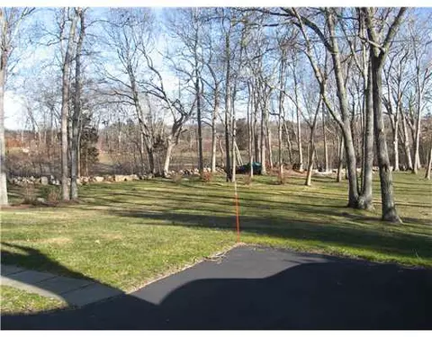 10 Wicklow Rd, Westerly, RI 02891 photo 14
