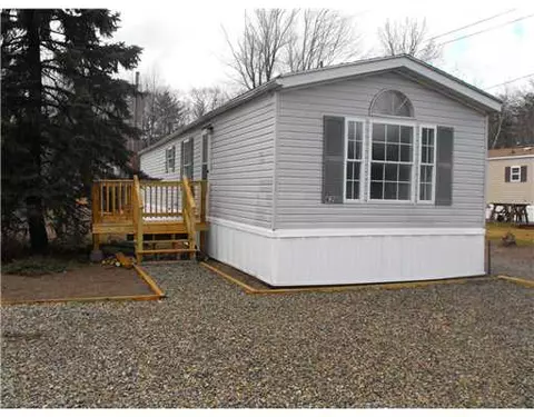 37 Hemlock Rd, Glocester, RI 02814 photo 1