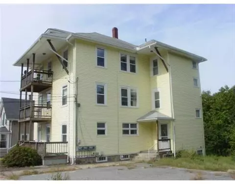 85 Lebrun Ave, Woonsocket, RI 02895 photo 2