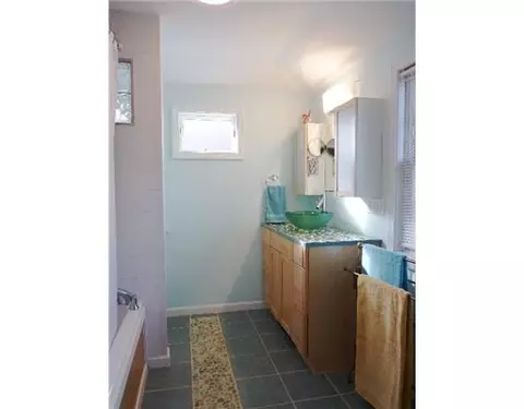 96 Cady Ave, Warwick, RI 02889 photo 11