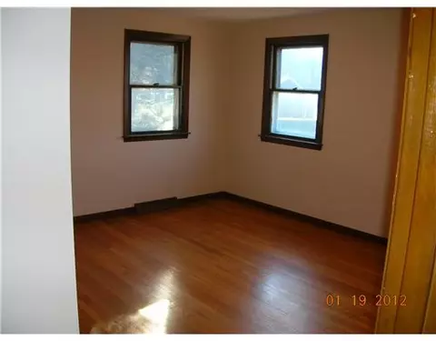 531 Aylsworth Ave, Woonsocket, RI 02895 photo 13
