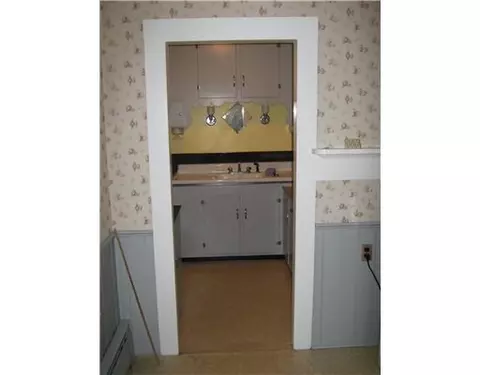 175 Walnut St, Putnam, CT 06260 photo 7