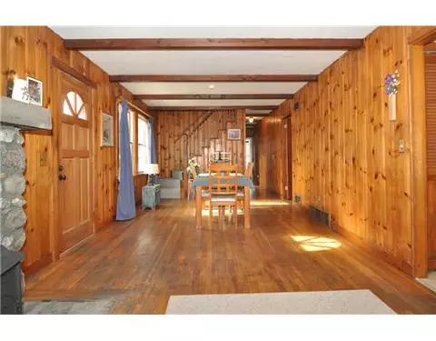 69 Stony Ln, Exeter, RI 02822 photo 4