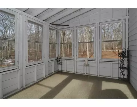 69 Stony Ln, Exeter, RI 02822 photo 10