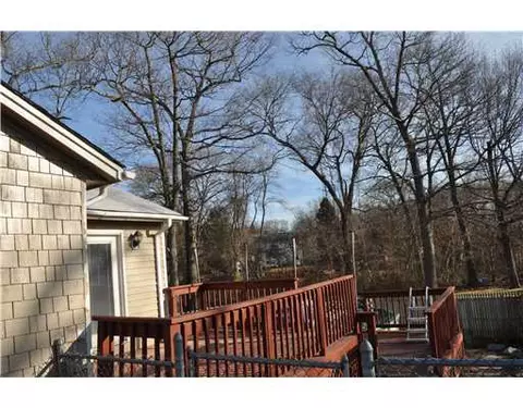 66 Larkin Ave, Warwick, RI 02886 photo 3