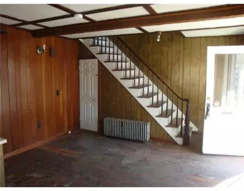 21 Summer St, Westerly, RI 02891 photo 5