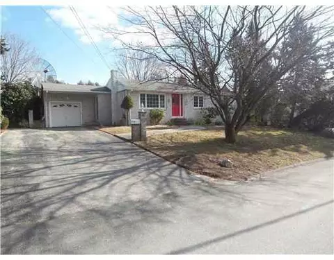 245 Douglas Rd, Warwick, RI 02886 photo 1