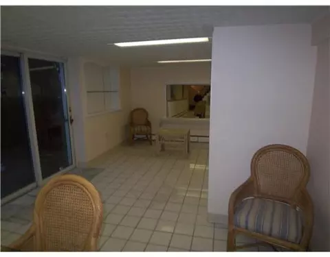 245 Douglas Rd, Warwick, RI 02886 photo 11