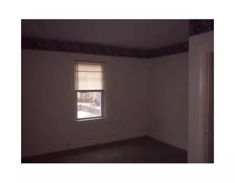 15 Fairmount St, West Warwick, RI 02893 photo 12