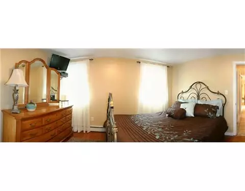 1059 Newhall St, Fall River, MA 02721 photo 11
