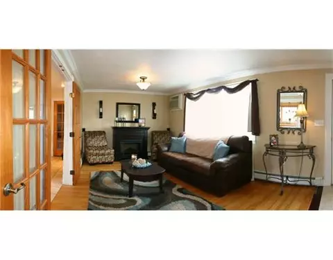 1059 Newhall St, Fall River, MA 02721 photo 6