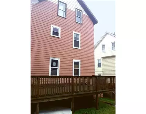 276 Hamlet St, Fall River, MA 02724 photo 8