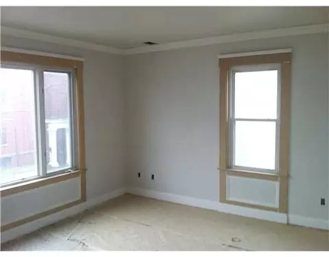 276 Hamlet St, Fall River, MA 02724 photo 6