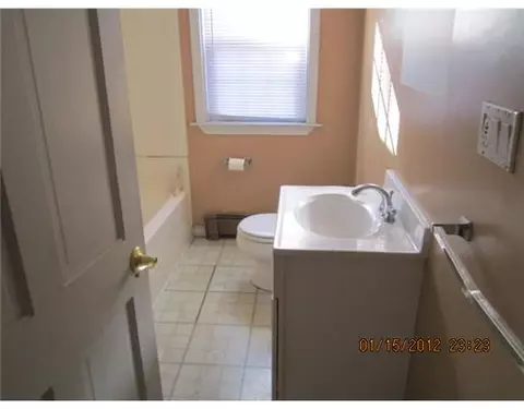 56 Everett St, Warren, RI 02885 photo 7