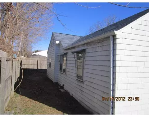 56 Everett St, Warren, RI 02885 photo 18