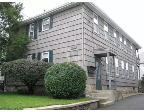 86 Middle St, Woonsocket, RI 02895 photo 3