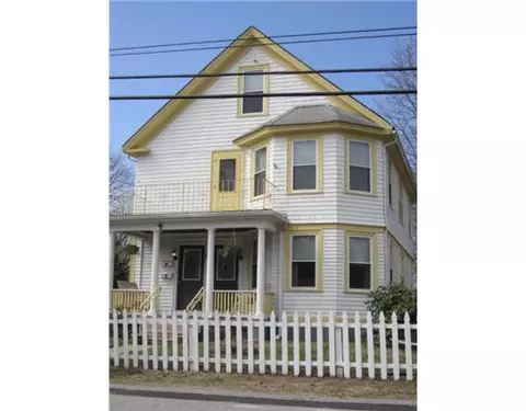 21 Central St, Warwick, RI 02886 photo 1